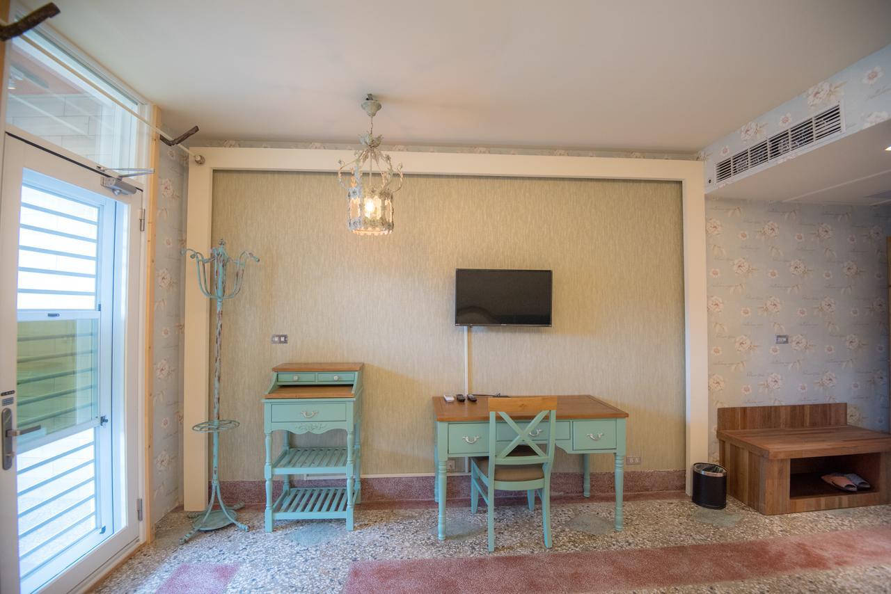 Ripoll'Es Homestay Chishang Exterior foto